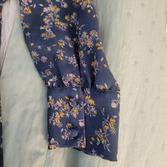 🆕️ 1. State Retro Bloom top - Picture 8 of 13